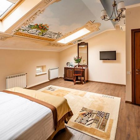 Mini-Hotel Guest House Inn Lvov Exteriér fotografie