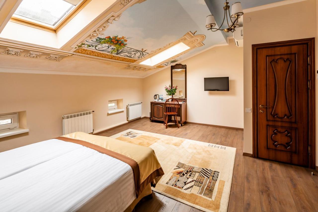 Mini-Hotel Guest House Inn Lvov Exteriér fotografie