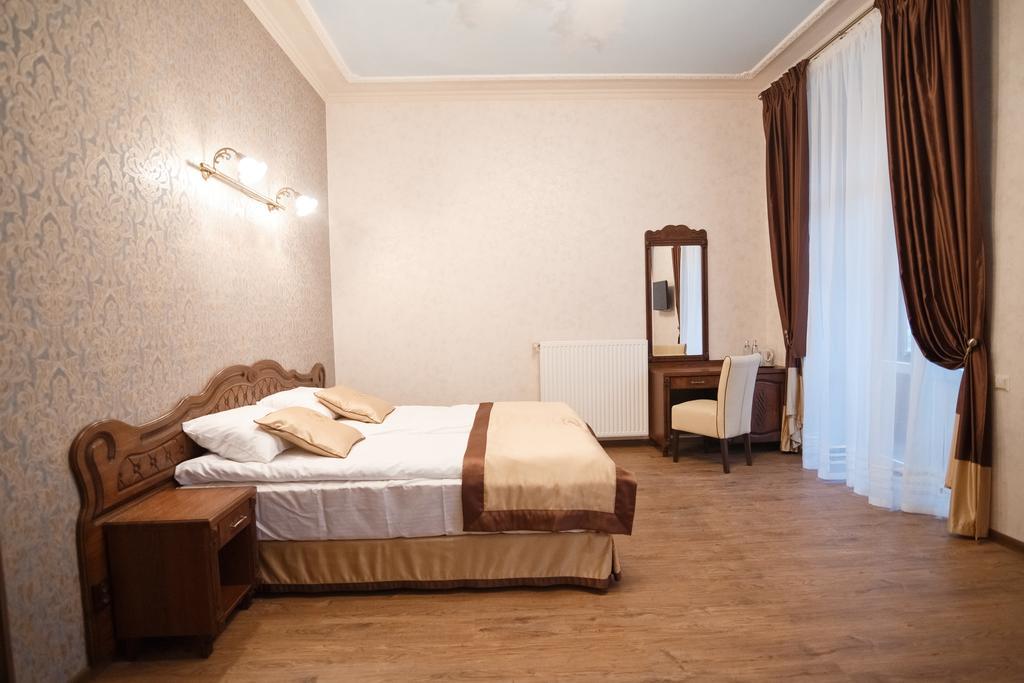 Mini-Hotel Guest House Inn Lvov Exteriér fotografie