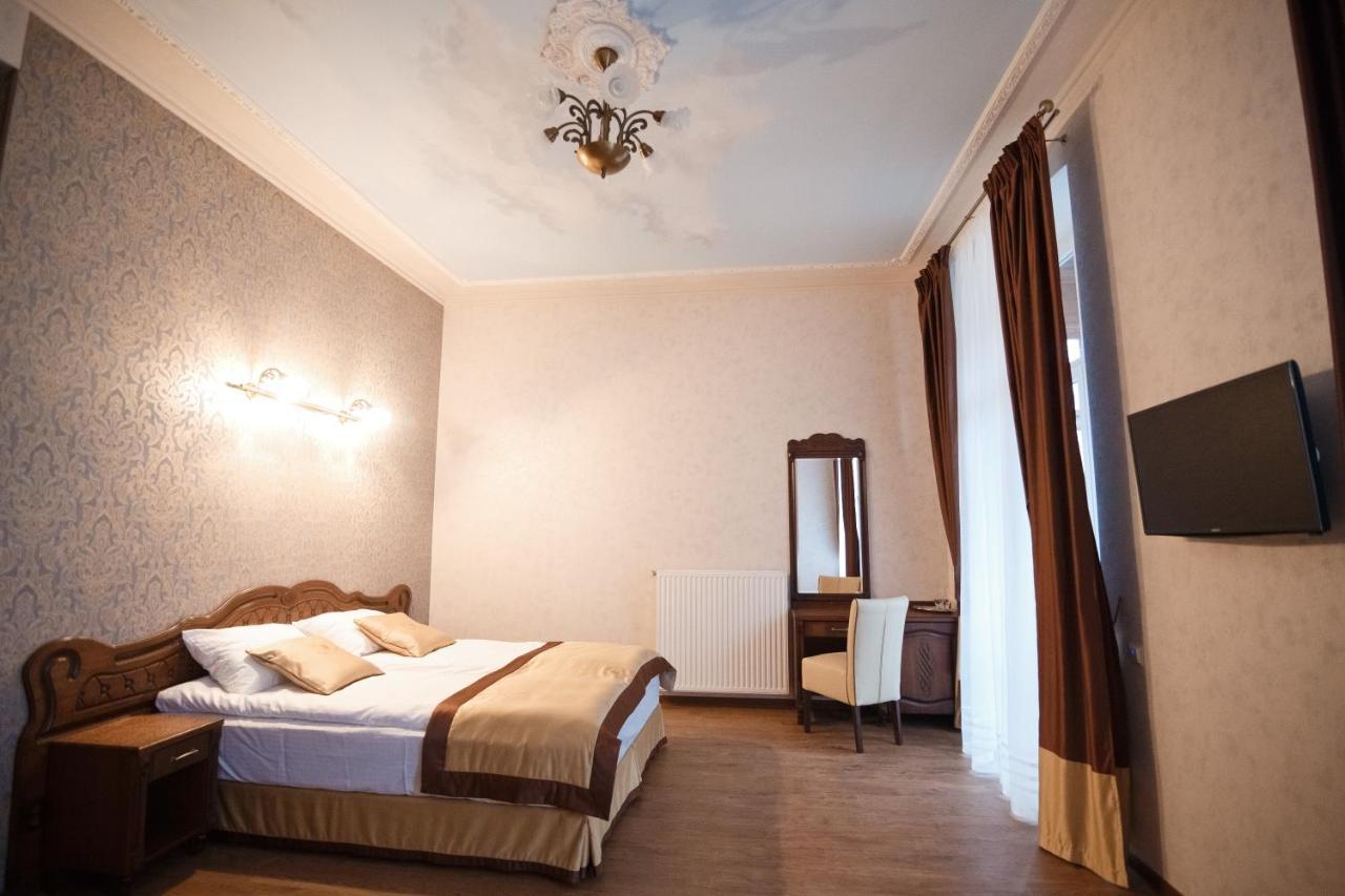 Mini-Hotel Guest House Inn Lvov Exteriér fotografie