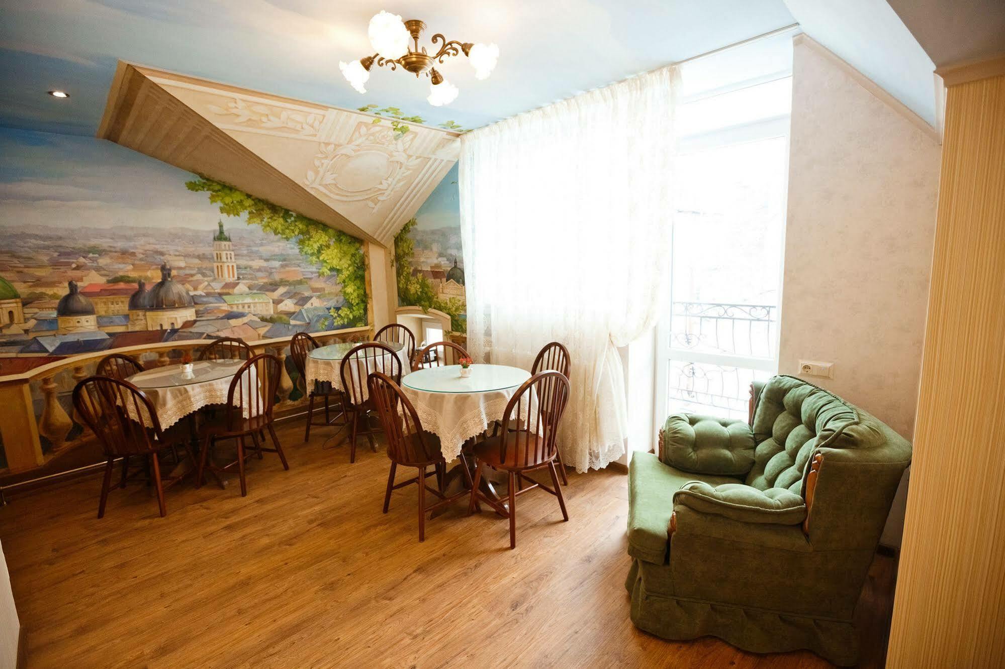 Mini-Hotel Guest House Inn Lvov Exteriér fotografie